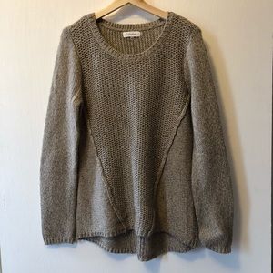 Calvin Klein sweater | size Medium